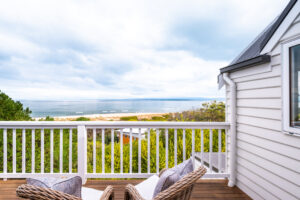 005-hamptons-hideaway