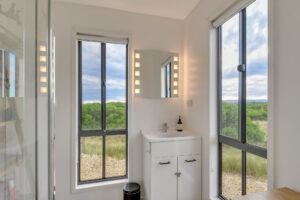 015_-_six-ten_shores_1