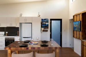 013 - DOCK