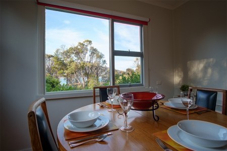 Accommodation - Freycinet Holiday Houses - Self-Catering 