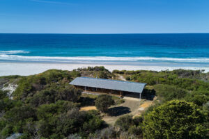 004-rustic-by-the-sea-(2)