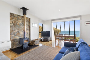 006-hazards-hideaway