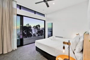 008-freycinet-coastal-retreat