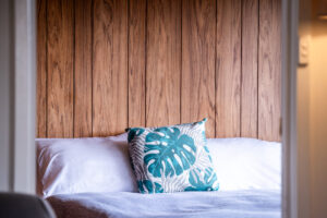 008-stones-throw-(1)