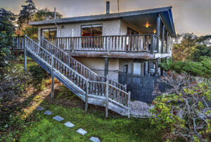 010-cove-beach-apt-2