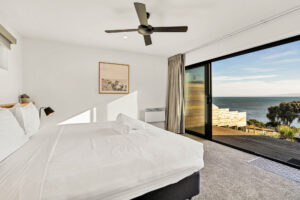 013-freycinet-coastal-retreat