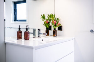 020-footprints-2-(1)