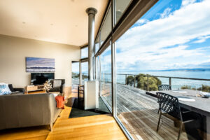 024-halcyon_freycinet-holiday-houses_puddlehub_-9006-hdr