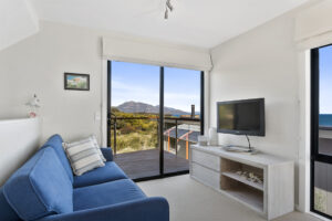 025-hazards-hideaway