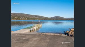 033-eco-retreat--harcourt