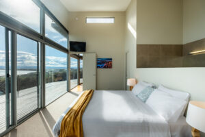 040-halcyon_freycinet-holiday-houses_puddlehub_-9266-hdr