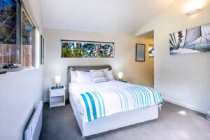 042-driftwood-puddlehub