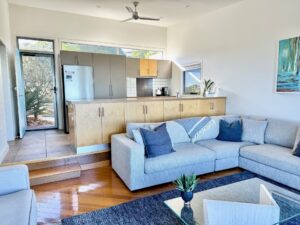 006A Coastal Escape