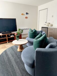 010B Coastal Escape